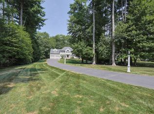 25 Steeplechase Ln, Canton, MA 02021