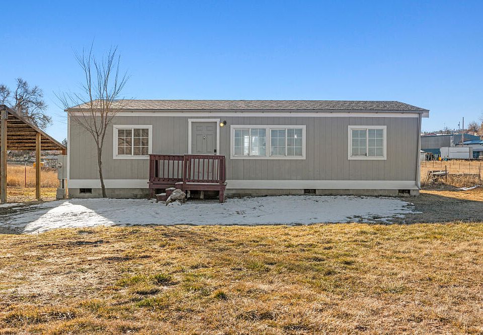 1st image of 214 Gage Rd