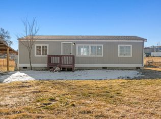 214 Gage Rd, Klamath Falls, OR 97601