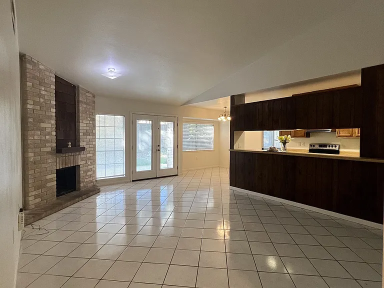 9123 Alpine Trail St — Photo 18