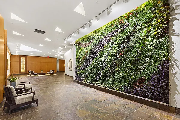 Rented by Compass | media 50