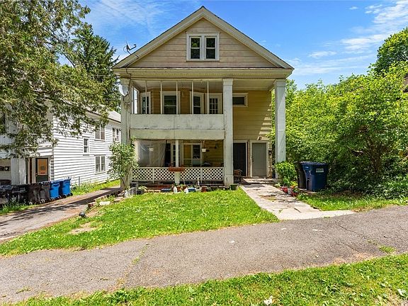 3rd image of 141 Cumberland Ave #43