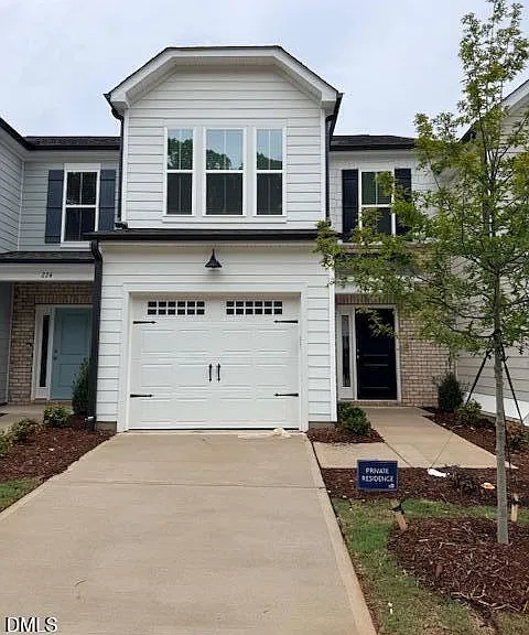 222 Broomside Ave — Photo 3
