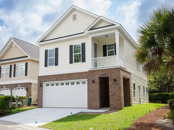 129 Charles Towne Ln., Murrells Inlet, SC 29576