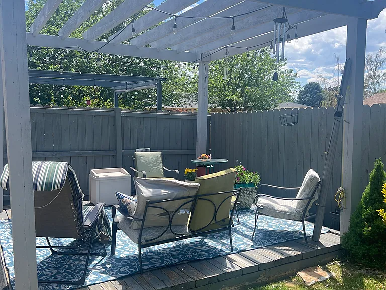 3290 E Bengal Blvd — Photo 11