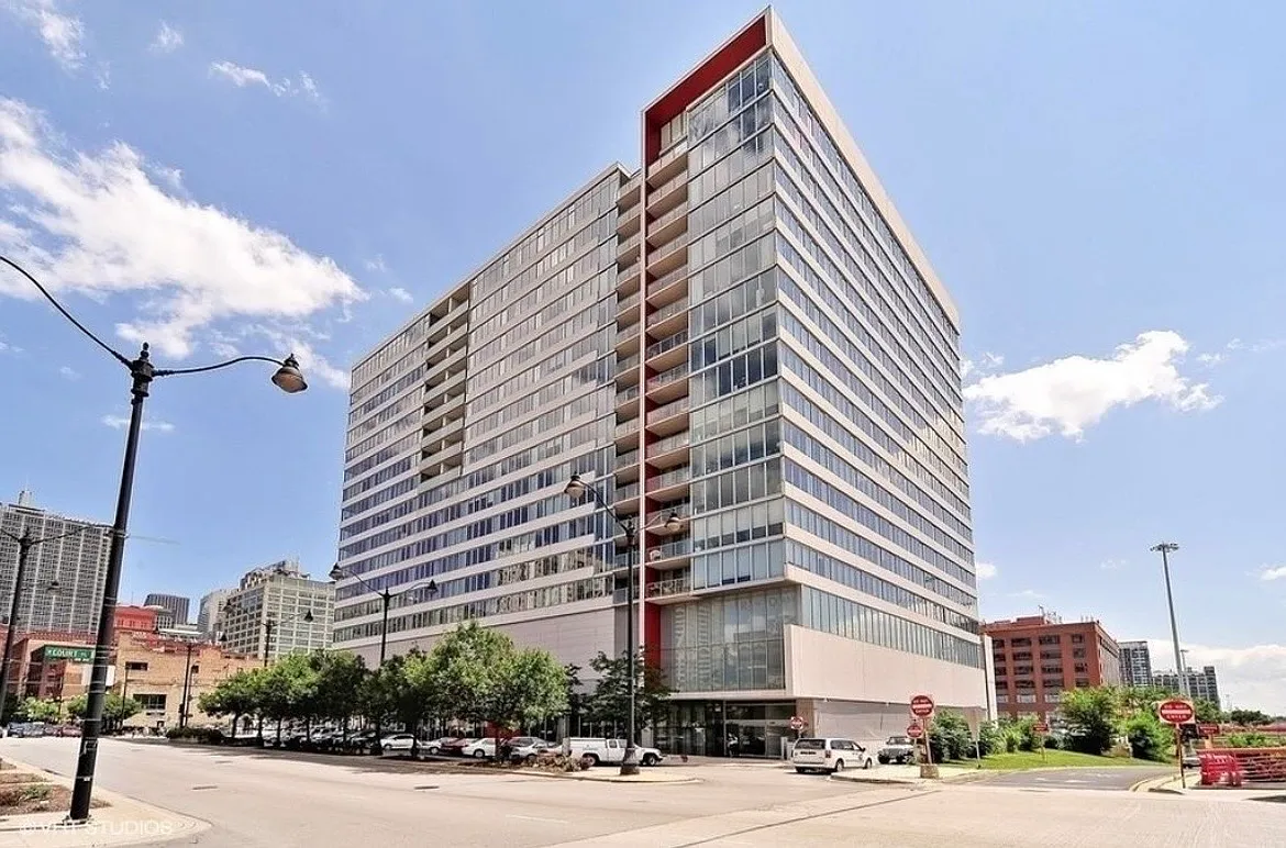 1 bed, 800 sqft, $2,850 — Photo 1