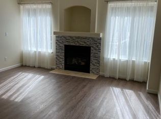 2432 Hillbrook Cir, Anchorage, AK 99504