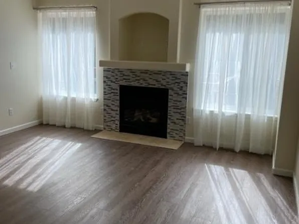 2432 Hillbrook Cir, Anchorage, AK 99504