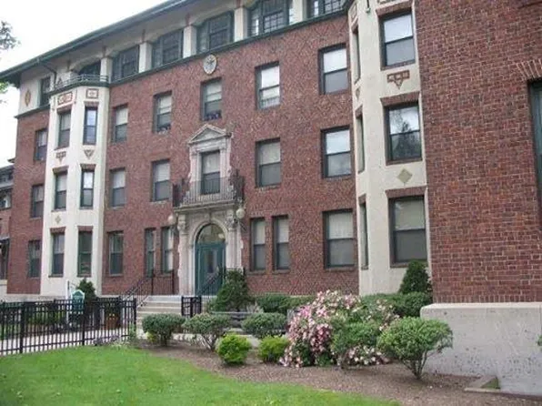 2595 Kennedy Blvd, Jersey City, NJ 07306