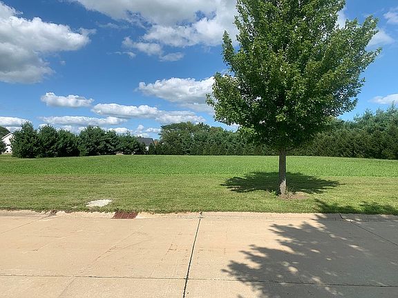 4th image of 1460 Silver Leaf Ave