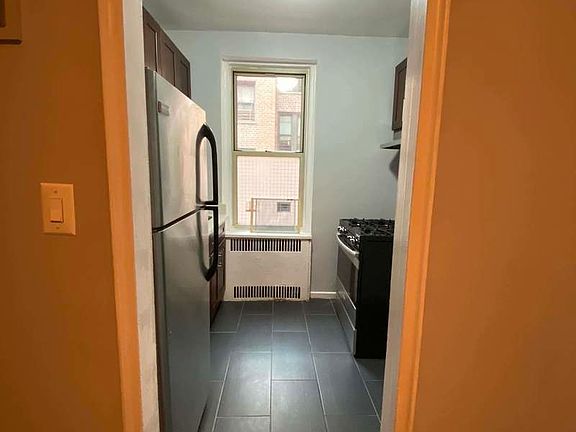 4th image of 40 Woodruff Ave APT 208