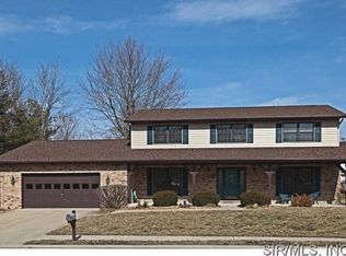 110 Greentree Ct, O Fallon, IL 62269