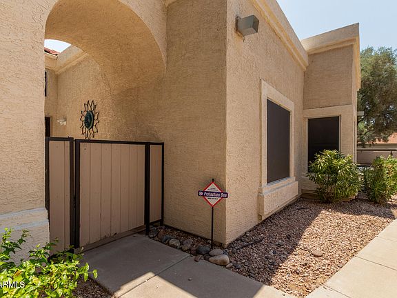 2nd image of 1111 W SUMMIT Place #41