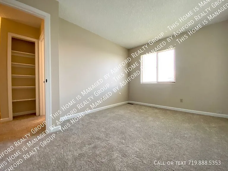 1304 Soaring Eagle Dr — Photo 4