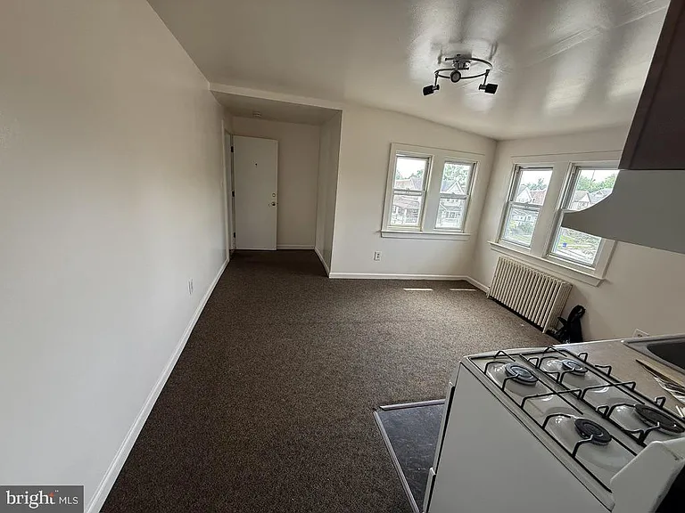 919 12th Ave #3B — Photo 8