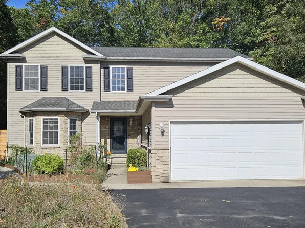 7916 Hemlock Ave, Gary, IN 46403