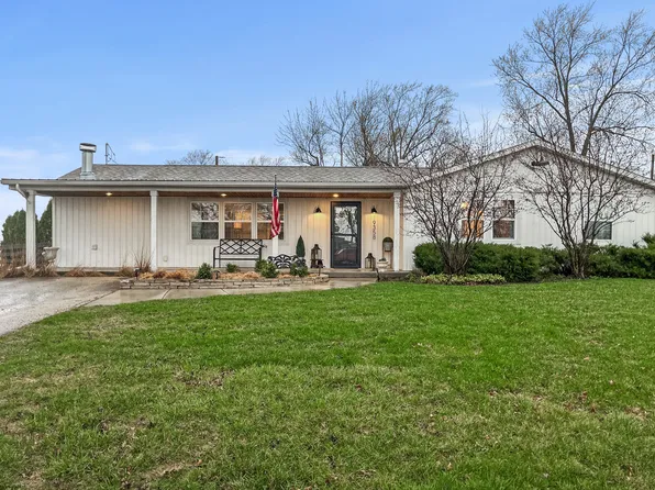 19358 Jacquie Ave, Lockport, IL 60446