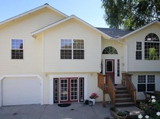 1001 Jessica Ln, Wenatchee, WA 98801