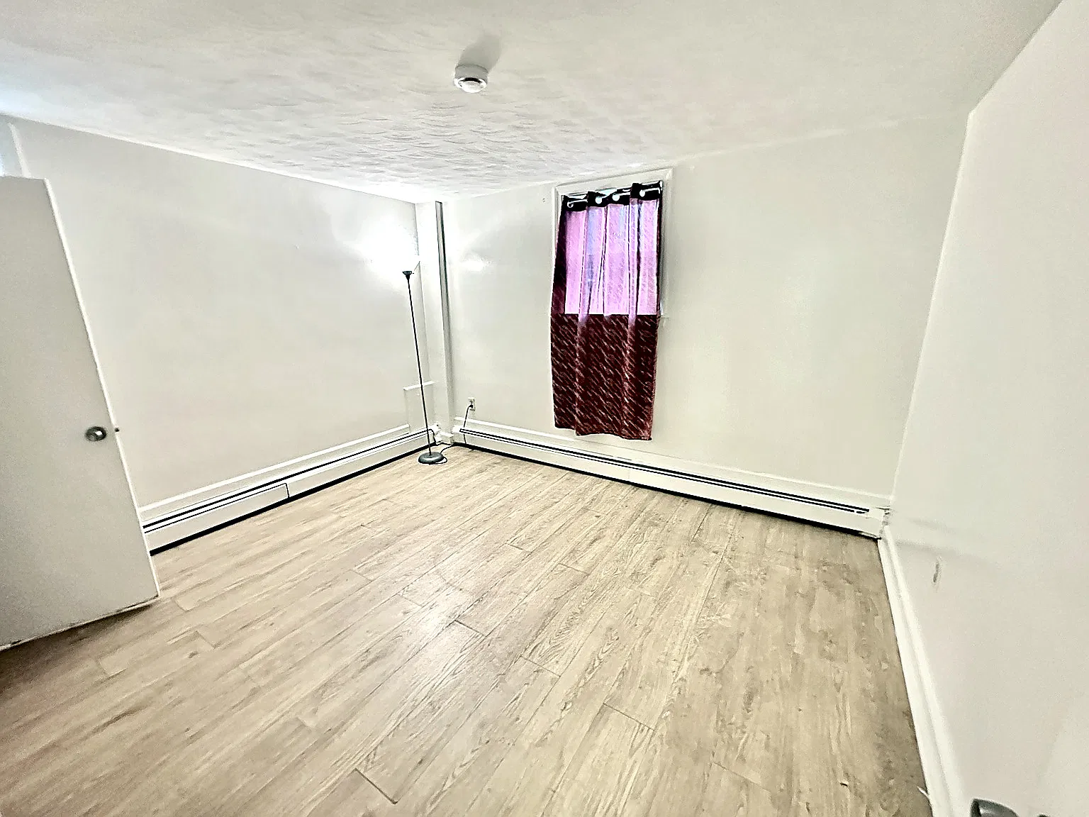 2 bed, 582 sqft, $2,000 — Photo 1