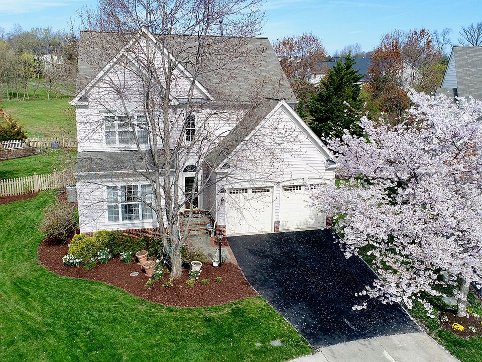 1st image of 20943 Huntland Ct