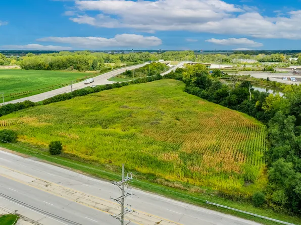 31W471 Washington St, West Chicago, IL 60185