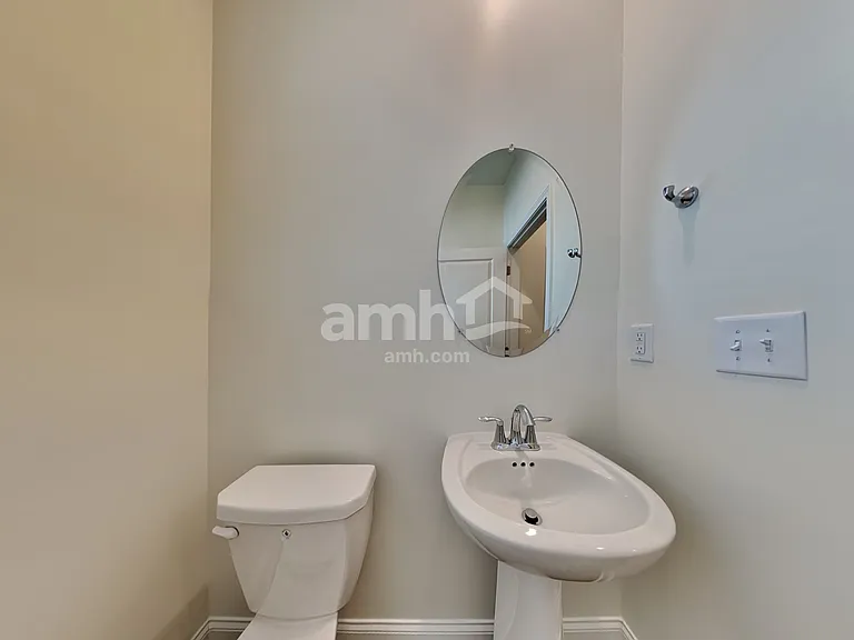 76 Pecan Dr — Photo 12