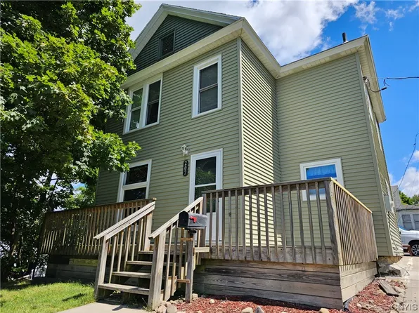 207 Abell Ave, Solvay, NY 13209