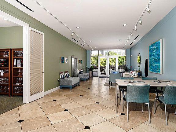 5th image of 3 Waterway Ct APT 4D