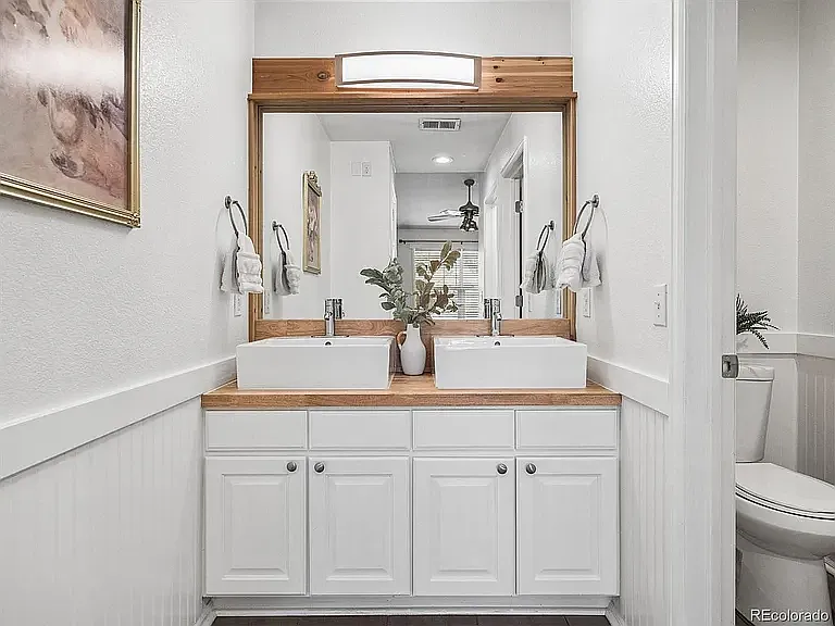 4385 S Balsam St #8-2011 — Photo 10