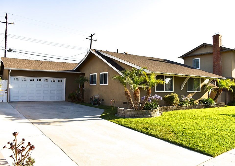 1st image of 14308 Valeda Dr