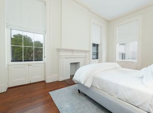 1 E Battery St APT B, Charleston, SC 29401