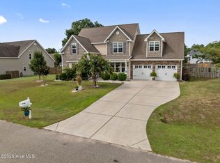 108 Bethea St, Holly Ridge, NC 28445