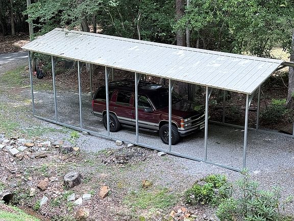 2nd image of 754 Ruby Lake Dr