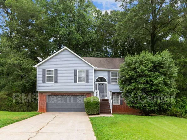 2262 Cobb Creek Dr, Decatur, GA 30032