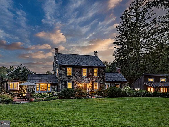 2nd image of 1109 Apple Rd