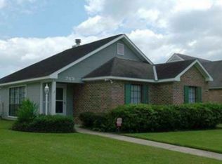743 Elk Lake Dr, Baton Rouge, LA 70816
