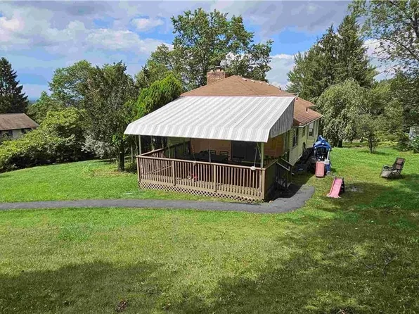 10 Roanoke Drive, Monroe, NY 10950