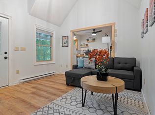 242 Reedy Ridge Rd, Hendersonville, NC 28792