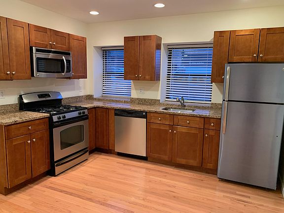 4th image of 1880 Palmer Ave Unit 1B