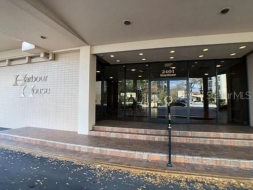 1st image of 2401 Bayshore Blvd Unit 712