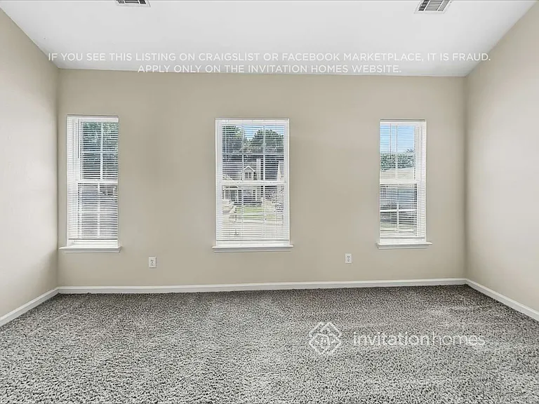 4410 Ravenwood Dr — Photo 10