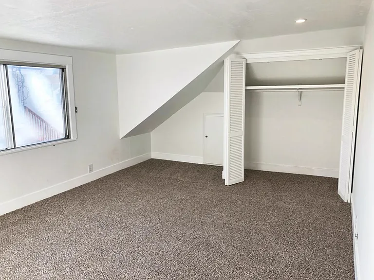 512 Holcomb Ave — Photo 26