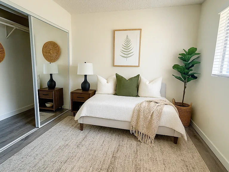 3 bedroom/2 bathroom bedroom