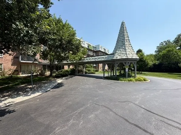 5125 Blodgett Ave APT 415-T, Downers Grove, IL 60515