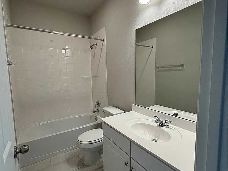 2913 Cliff Ridge Ln — Photo 39