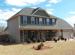 729 Pecan Grove Loop, Hope Mills, NC 28348
