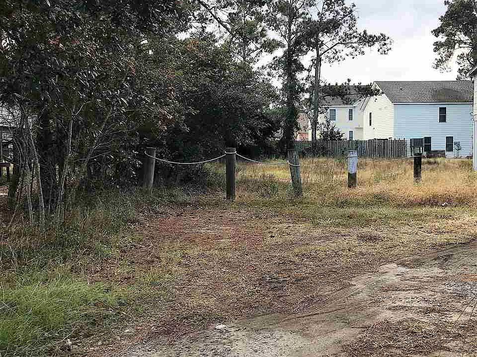 1st image of 705 W Holly St Lot 3