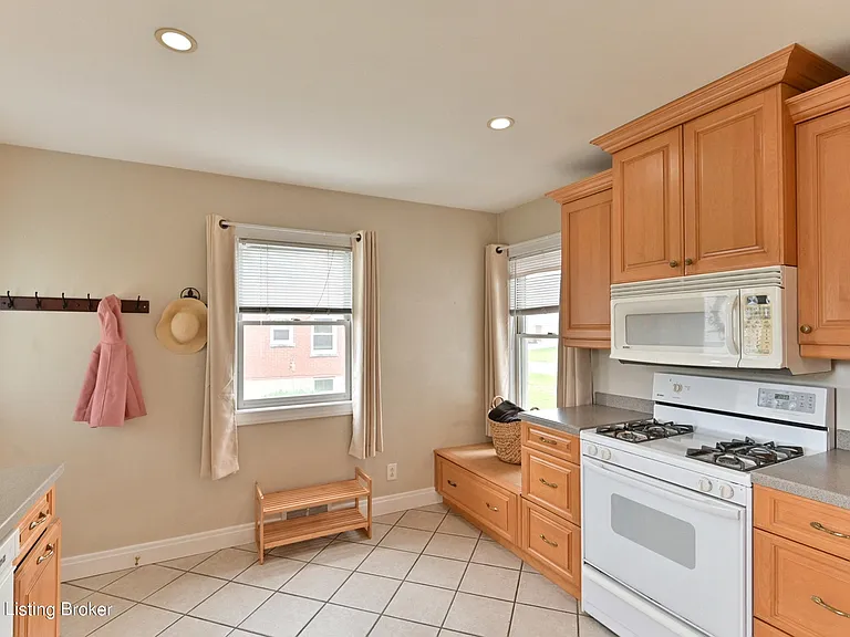 2810 Alice Ave — Photo 12
