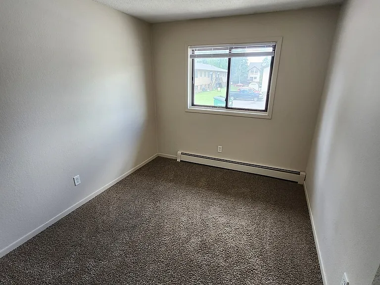25 14th Ave NE #202 — Photo 9