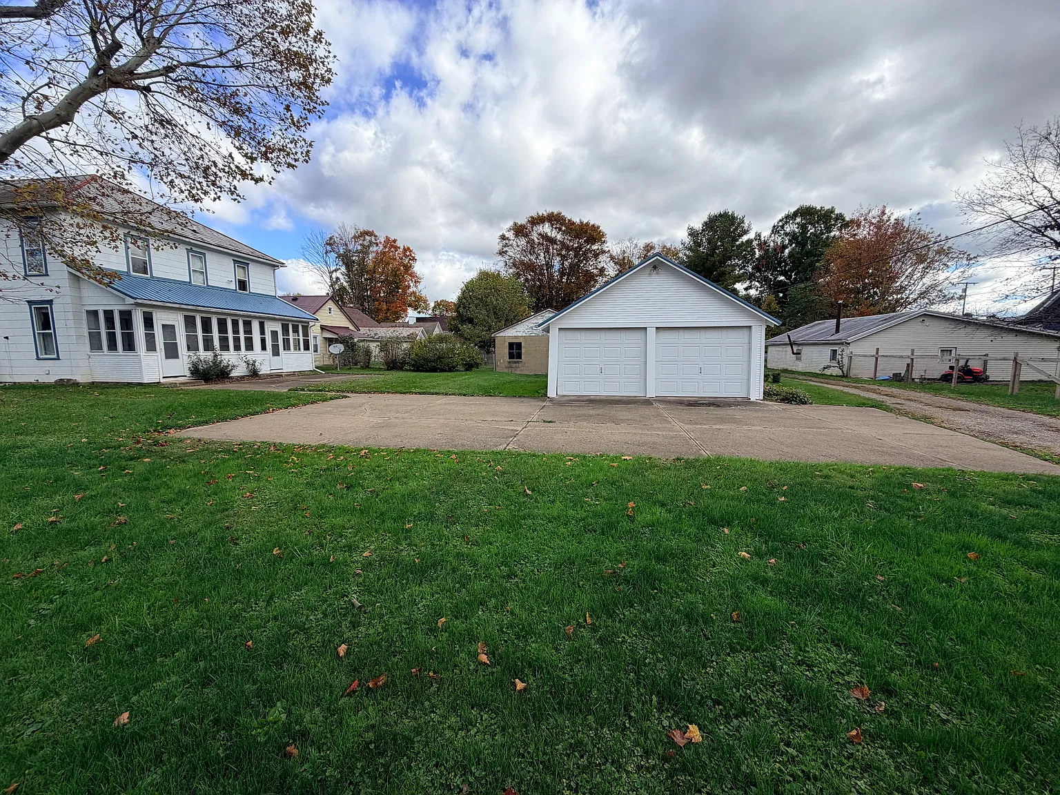 4 bed, 1.5 bath, $1,700 — Photo 3